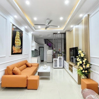Các Bác Làm Ở Timescity Chú Ý ! Bán Nhà Bát Khối, 3 Bước Đến Cầu Vĩnh Tuy, 30M2, 6.65 Tỷ.