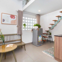 Cho Thuê Căn Duplex Đầy Đủ Tiện Nghi Kế Bên Công Trường Dân Chủ