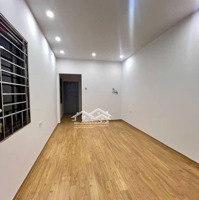 Hoa Hậu Bà Triệu Hà Đông, 48M², 5 Tầng, Giá Hơn 10 Tỷ, Lô Góc, Thang Máy, Kinh Doanh.