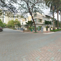 Bán Nhà Biệt Thự Góc 2 Mặt Tiền Giang Văn Minh, 27X21M, 3 Tầng, Khu Compound Cao Cấp, 200 Tỷ