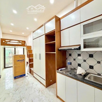 Bán Tòa Ccmn 8 Tầng, 18 Phòng, Nguyễn Đức Cảnh, Tương Mai