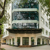Cho Thuê Nhà Mặt Phố Dịch Vọng Hậu Diện Tích 170M X 6 Tầng,Mặt Tiền Lô Góc Rộng Đoạn Trần Thái Tông