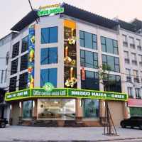 Cho Thuê Nhà Mặt Phố Dịch Vọng Hậu Diện Tích 170M X 6 Tầng,Mặt Tiền Lô Góc Rộng Đoạn Trần Thái Tông