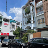 Cho Thuê Biệt Thự 5 Tầng Trung Tâm Quận Phú Nhuận