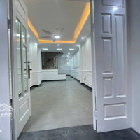 Hiếm !!! Nhà Đường Định Công Thượng. 40M X 4 Tầng Giá Chỉ Nhỉnh 8 Tỷ. Ô Tô Đỗ Cửa.