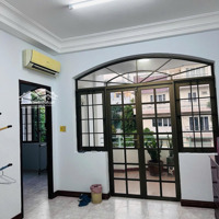 Bán Biệt Thự 43R Hồ Văn Huê, P.9, Phú Nhuận Dt:7.1X16M Kết Cấu: 3 Tầng Giá Bán 30Ty
