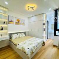 Hoàng Mai - Định Công Hạ - 6 Tầng Thang Máy - Full Nội Thất - Gần Hồ - Chỉ 6.9 Tỷ!