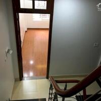 Cho thuê nhà nguyên căn 5 tầng khu Cầu Giấy, Hà Nội