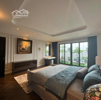 Bán Căn Duplex Full Nt Nhập Khẩu 315M2, 4 Phòng Ngủ 4 Vệ Sinhtại Az Lâm Viên Complex, Dịch Vọng. Liên Hệ: 0792826000
