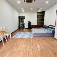 Chính Chủ Cho Thuê Chdv Studio Ban Công Tách Bếp Máy Giặt Riêng Trung Tâm Quận 10. Giá 6.X - 8.Xtỷ
