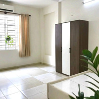 Studio Cao Cấp Cửa Sổ Trời ,Ngay Vòng Xoay 3/2 Quận 10