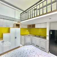 Cho Thuê Căn Duplex 25M2 Ngay Đường Hoàng Hoa Thám, Quận Phú Nhuận