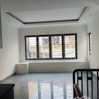 Bán Nhà Mặt Phố Tại Giang Biên, Thang Máy Xịn, Ô Tô Tránh 38M, 7.59 Tỷ
