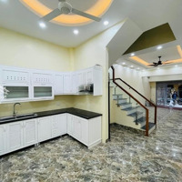 Nhà Đẹp Lê Trọng Tấn-Ô Tô Vào Nhà-Phân Lô Quân Đội-Thoáng Đẹp-An Ninh-Mt: 4.55M