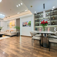 Em Bán Căn Hộ 2 Phòng Ngủ 78M2 Sẵn Sổ Full Nội Thất Cao Cấp Như Ảnh Tại Goldmark City