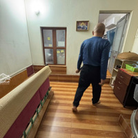 Bán Căn Hộ Tập Thể Căn Gócdiện Tích90M2 Tầng 2 Thông 3 Đổ Sàn T4 Nhà Đẹp Thoáng Ngõ Ô Tô Phố Cầu Giấy