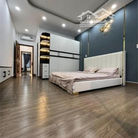 Bán Nhà Hẻm Xe Hơi Hùng Vương Phường 4 Quận 5 (4.4X14M, 2 Lầu) Giá Bán 12.5 Tỷ