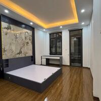 Bán nhà đẹp lung linh, 35m2, 5 tầng, ngõ nông, gần phố Vọng