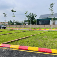 Chính Chủ Cắt Lỗ 200 Triệu Bán Mảnh Đất Ngay Trung Tâm Thị Trấn Gần Ủy Ban, Chợ, Trường Cấp 1 Cấp 2
