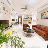 Cho Thuê Căn Góc 4 Phòng Ngủ 4 Vệ Sinh160M2 Giá Bán 50 Triệu/Th Tòa Landmark1 Vị Trí Đẹp Nhất Vinhomes Central Park.