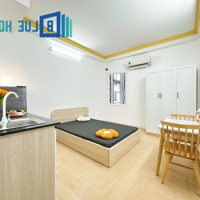 Căn Hộ Đẹp Full Nội Thất -Có Máy Giặt Riêng - Gần Công Viên Hoàng Văn Thụ