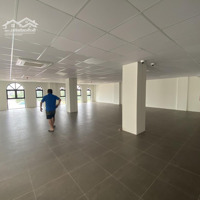Cho Thuê Nhà Mặt Phố Kim Mã,Diện Tích132M2 X 7 Tầng,Mặt Tiền6M, Nhà Mới, Thông Sàn, Thang Máy, Hầm, Pccc