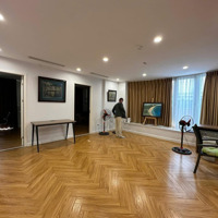 Siêu Phẩm Toà Căn Hộ Vip Nhất Tây Hồ, Mặt Phố Nghi Tàm View Hồ Tây,Diện Tích154M 7Tmặt Tiền8M Kd 130 Triệu/Tháng