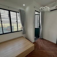 Phòng Trọ Cao Cấp 1 Phòng Ngủkhông Gian Sống Lý Tưởng Ngay Trung Tâm Bạch Đằng Ngay Hàng Xanh 45M2 Full Nt