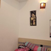 Bán Nhà Phú Nhuận Hẻm Ô Tô, Có Sân Cây Xanh, Cách Nguyễn Văn Trỗi 150M, Giá Chỉ 7.6 Tỷ.