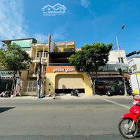 Mặt Tiền Kinh Doanh Đường Vườn Lài Gần Luỹ Bán Bích [7,9M X 19M] Cho Thuê 55 Triệu Giá Tốt