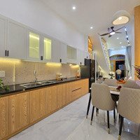Sở Hữu Ngay Nhà Nguyễn Huy Tưởng, Phường 6, Bình Thạnh - Giá:3Tỷ420/60,2M2 (4,3X14M). Sổ Chuẩn