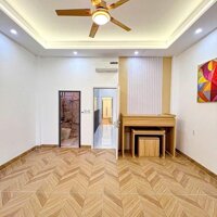 Bán nhà 2 lầu trục chính đường D1 KDC Hồng Loan . Giá 7,5 tỷ