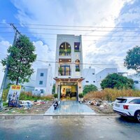 Bán nhà 2 lầu trục chính đường D1 KDC Hồng Loan . Giá 7,5 tỷ