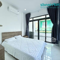 Khai Trương 1 Phòng Ngủban Công, Cửa Sổ, Nội Thất Tone Trắng Đen - Ngay Cầu Bông Sát Q1 - Máy Giặt Riêng