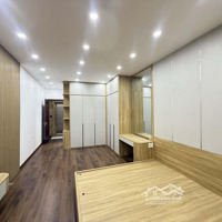 Bán Nhà Mặt Phố 282 Lĩnh Nam, 7,7 Tỷ, 53 M2, 3 Phòng Ngủ 2 Vệ Sinh Hoàng Mai, Hà Nội