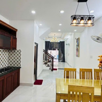 Bán Gấp Biệt Thự 6 Phòng Ngủ 7 Vệ Sinh 60M2, 9,9 Tỷ Tại Lê Đức Thọ, P 16 _ Hẻm Trước Nhà 8M