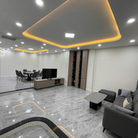 Giá Cho Thuê Cực Tốt Chỉ 40 Triệu/Tháng Cho 300M2 5 Phòng Ngủ 5 Vệ Sinhđầy Đủ Nội Thất. Liên Hệ: 0918181860