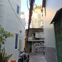 Cần Bán Nhà Q.10 _ Ngô Gia Tự - 3 Tầng _ Giá Bán 8,2 Tỷ_Nhà Mới Đẹp - Nội Thất Xịn Sò