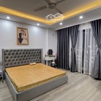 Bán Nhà Trung Tâm Q.cầu Giấy.nhà Phố Hoàng Quốc Việt 46M Xây 5Tầng- Vỉa Hè,Kinh Doanh 16,7 Tỷ