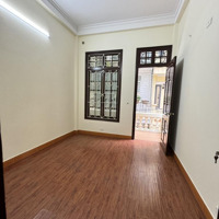 Nhà Đẹp Dân Xây Ngọc Thụy 40M2 X 4 Tầng, Cạnh Trường Học Viện Hậu Cần, Ô Tô 7 Chỗ