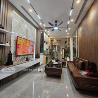 Bán Nhà Nguyễn Sơn 6 Tầng Full Nội Thất Ngõ Thông Sát Phố
