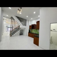 Bán nhà quận 6 - Sát mặt tiền hậu giang vài bước chân - Nhà mới ở ngay 9.5 tỷ