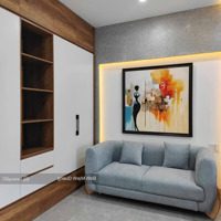 Nhà Đẹp Bắc Từ Liêm Giá Hấp Dẫn, 40M2, Lô Góc, Full Nội Thất, Nhỉnh 6 Đồng.