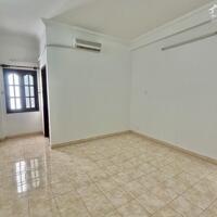Cho thuê rẻ nhà vị trí đẹp 4 x 23m Điện Biên Phủ Quận 3 TP.HCM