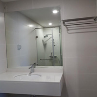 Cho Thuê Cc Discovery Complex Cầu Giấy, 96M2 2 Ngủ, Đồ Cơ Bản 15 Triệu/Th. Liên Hệ: 0918682528