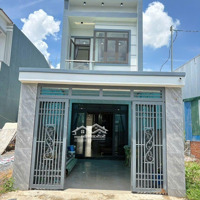 Bán Gấp Nhà Trệt 1 Lầu 3 Phòng Ngủ 2 Vệ Sinh 106M2 Tại Tân Phước, Tân Bình, Dĩ An, Giá Tốt 3,95 Tỷ Vnd