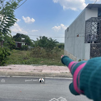 Đất Nền Sát Ql1A ,Trung Tâm Thị Trấn ,Vị Trí Vàng Với Ngàn Tiện Ích 1 Tỷ 3. Gần Trường Quốc Tế Thđ.