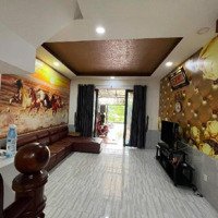 Nhà Đẹp Thạnh Xuân 43,Hẻm Xe Hơi,View Bờ Kênh Thoáng Mát, Giá Bán 5,5Ty