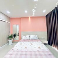 Căn hộ quận 1 cao cấp đường trần đình xu gần bùi viện full nội thất có ban công máy giặt riêng tivi