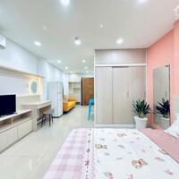 Căn hộ quận 1 cao cấp đường trần đình xu gần bùi viện full nội thất có ban công máy giặt riêng tivi